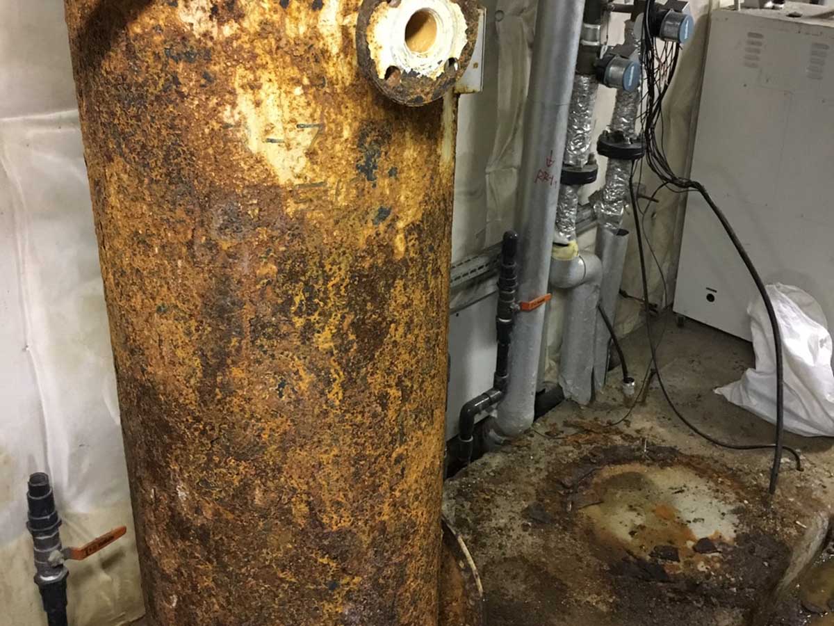 給水ポンプ交換工事